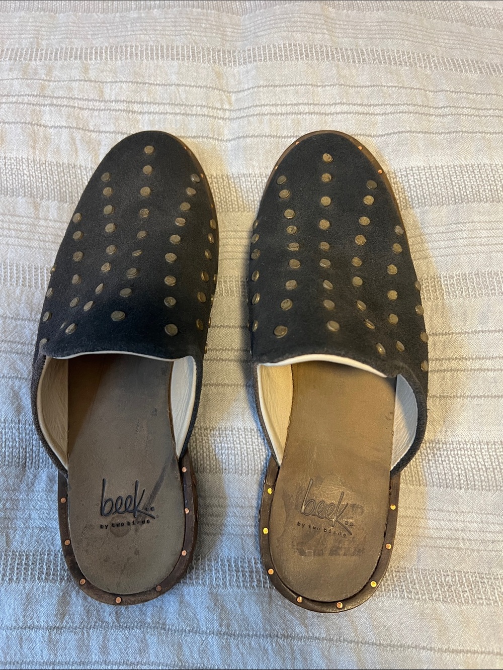 BEEK Siskin Rare Studded Mule size 9
